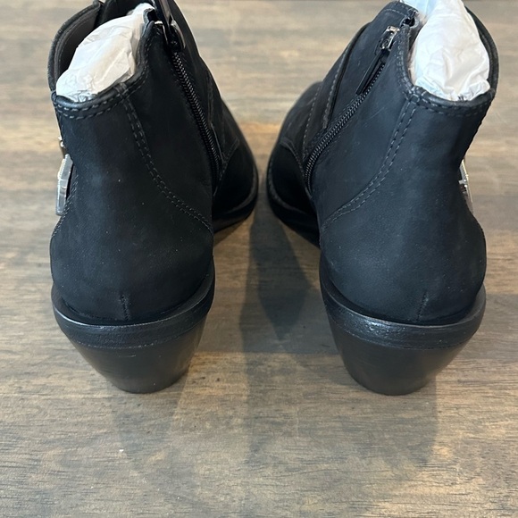 Vince Camuto Ashena Bootie Black - Picture 5 of 7